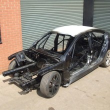 Klatka bezpieczestwa Custom Cages: Opel VXR8