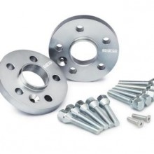 Dystanse Sparco: SAAB 9.5 YS3E
